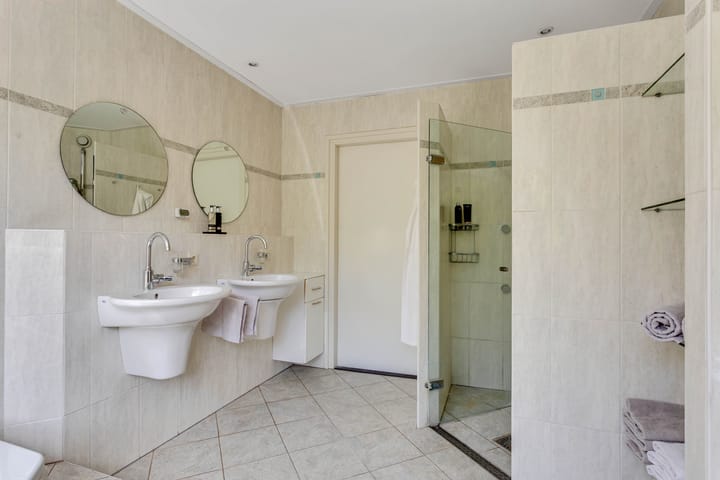 Photo 42 of Leppepaalweg 10