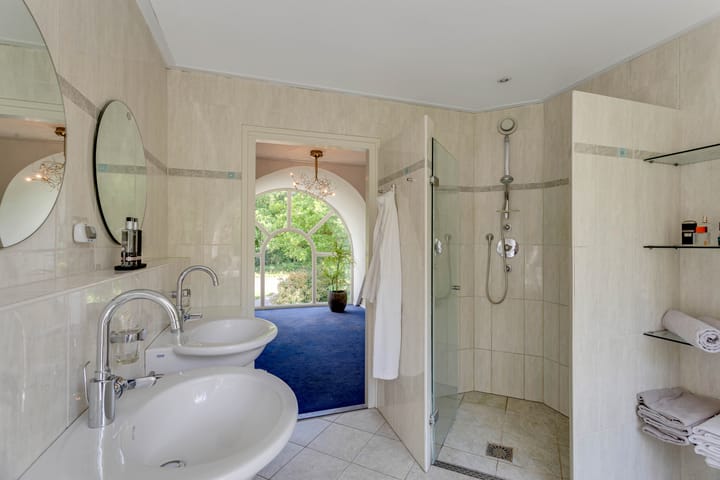 Photo 43 of Leppepaalweg 10