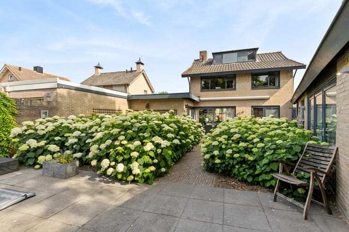 Foto 35 van Berndijksestraat 16