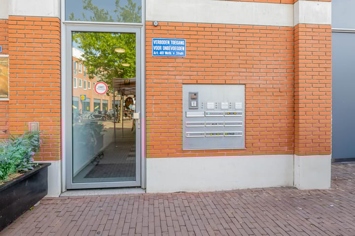 Photo 21 of Paradeplein 14