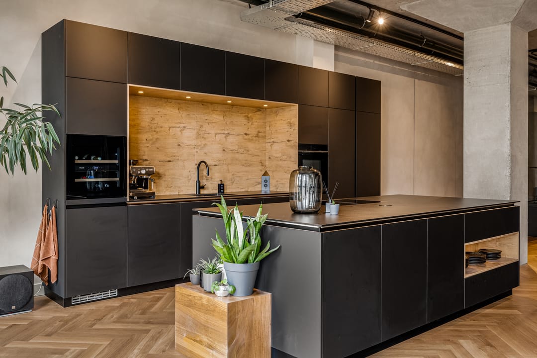 Photo 13 of Surinamepad 208