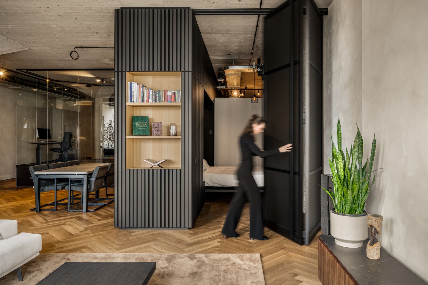 Photo 20 of Surinamepad 208