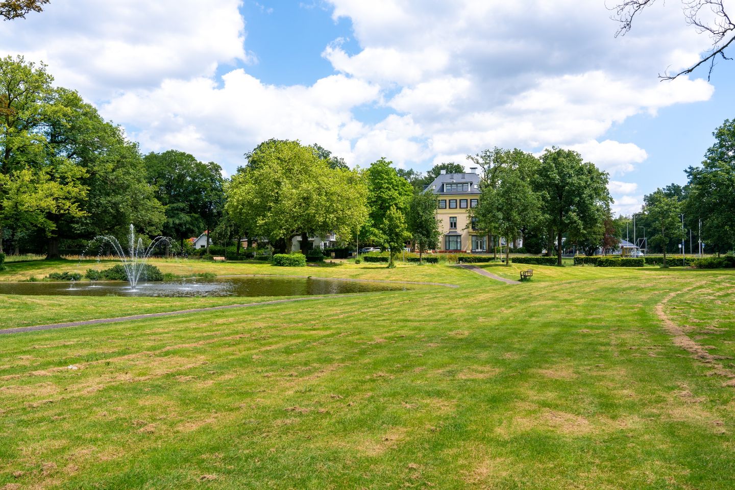 Foto 25 van Rembrandtlaan 2-04