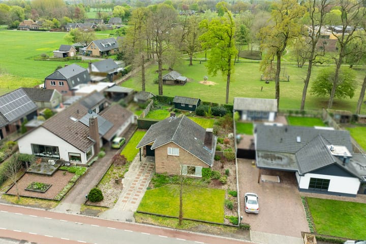 Photo 13 of Ruurloseweg 32