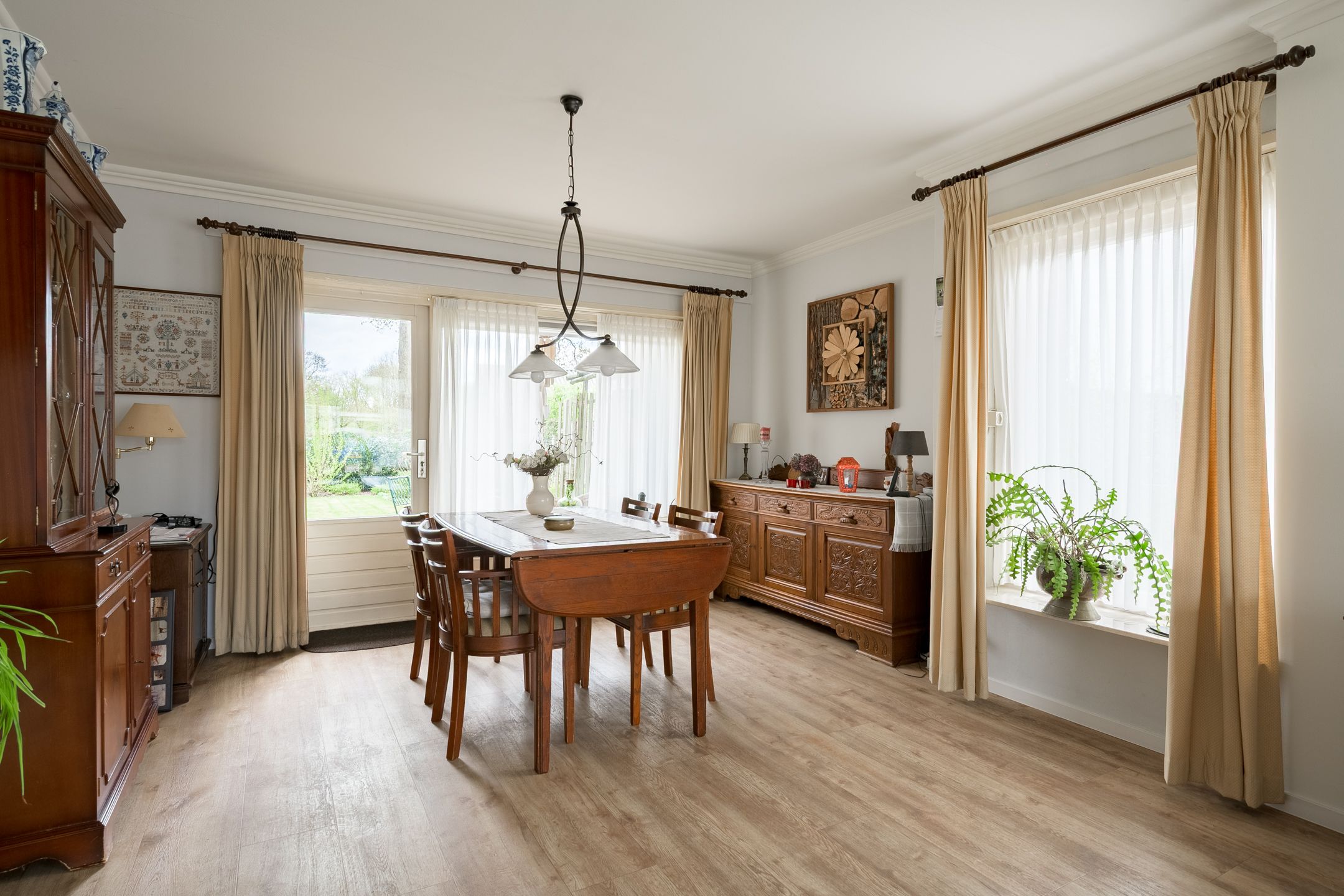 Photo 18 of Ruurloseweg 32