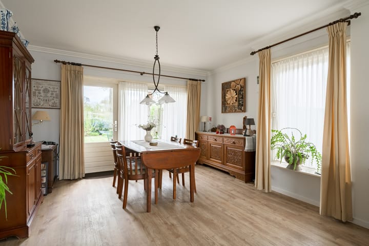 Photo 18 of Ruurloseweg 32