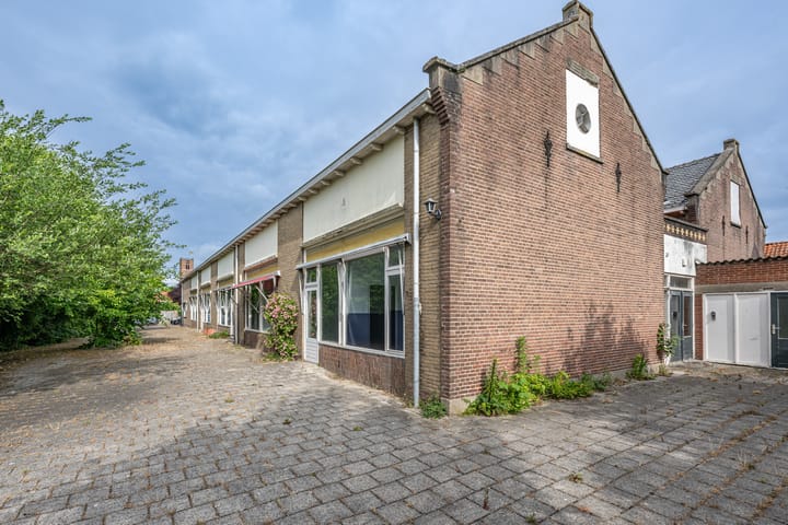 Photo 2 of Jacob Banestraat 8