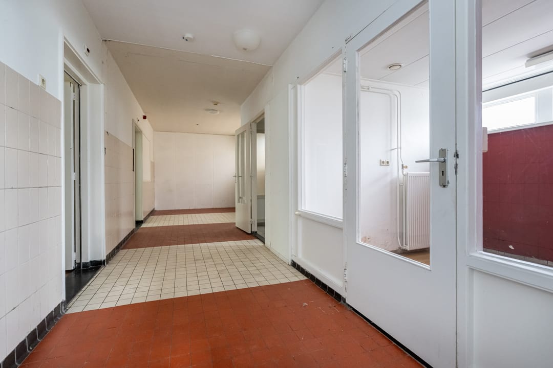 Photo 37 of Jacob Banestraat 8