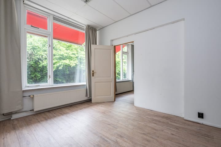 Foto 42 van Jacob Banestraat 8