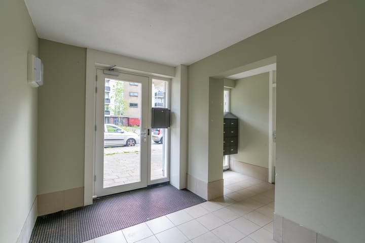 Foto 6 van Adenauerlaan 119