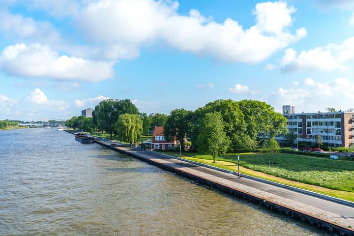 Foto 34 van Adenauerlaan 119