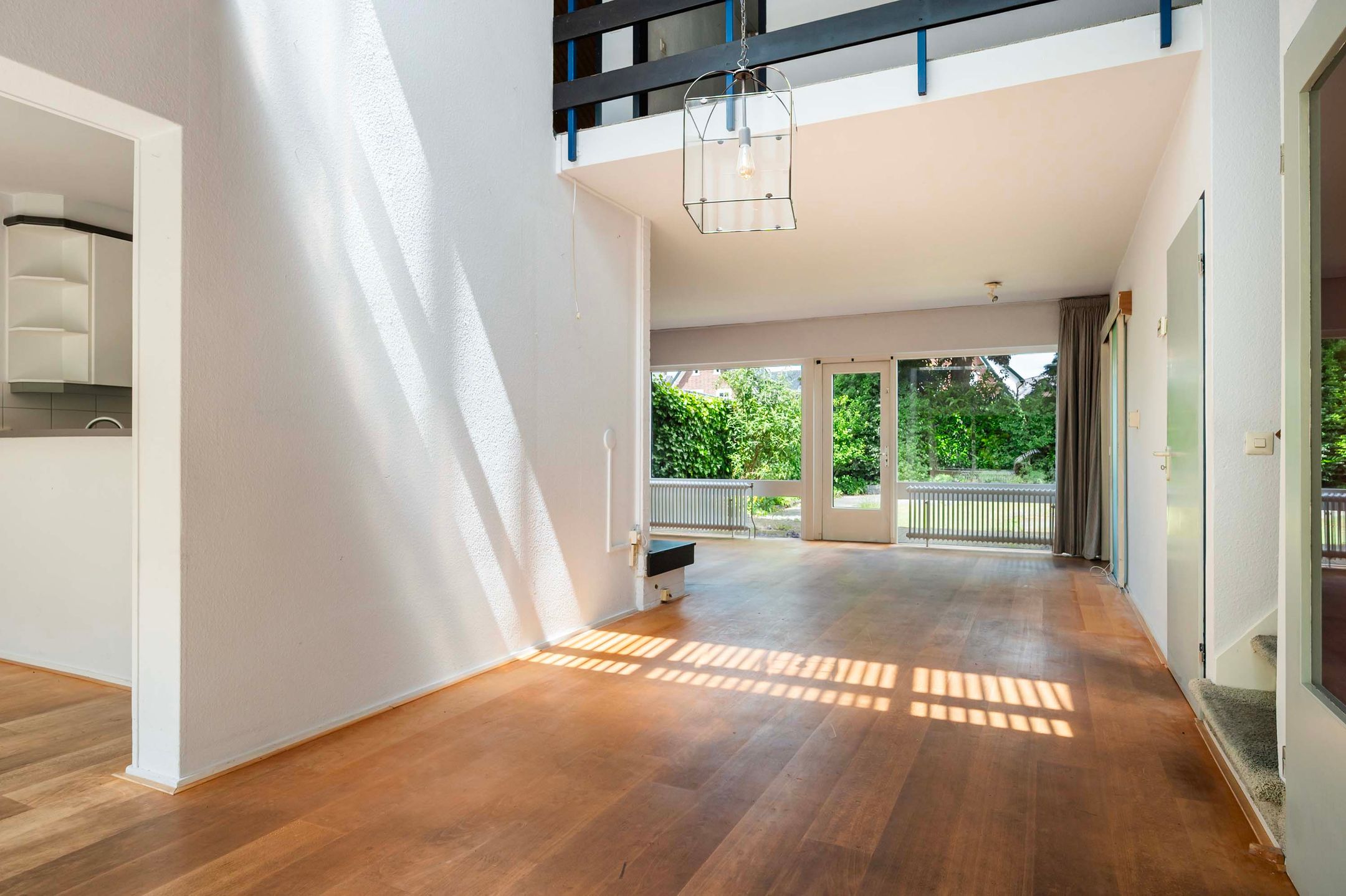 Foto 12 van Joost van den Vondellaan 49