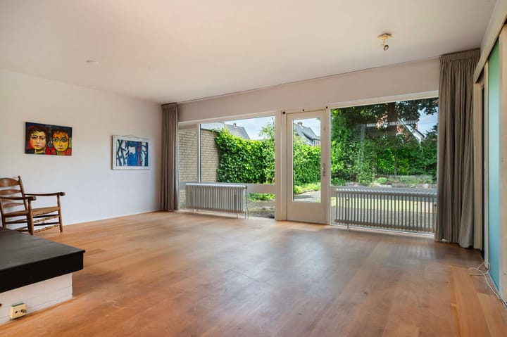 Foto 13 van Joost van den Vondellaan 49