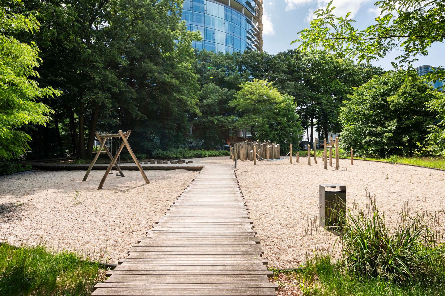 Foto 44 van Joost van den Vondellaan 49