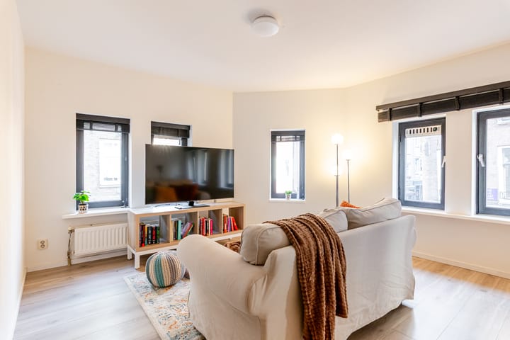 Foto 5 van Leidsekruisstraat 40