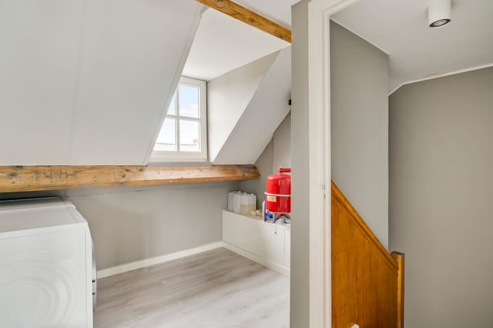 Foto 24 van Maasstraat 3-A