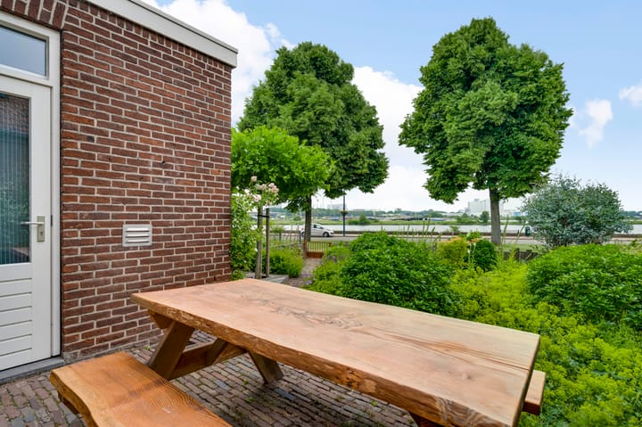 Foto 31 van Maasstraat 3-A