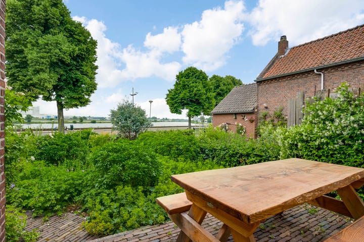 Foto 32 van Maasstraat 3-A