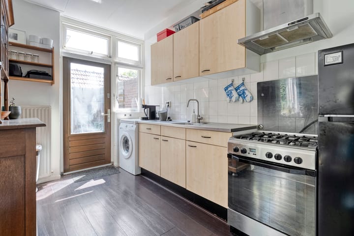 Foto 10 van Hyacinthstraat 64