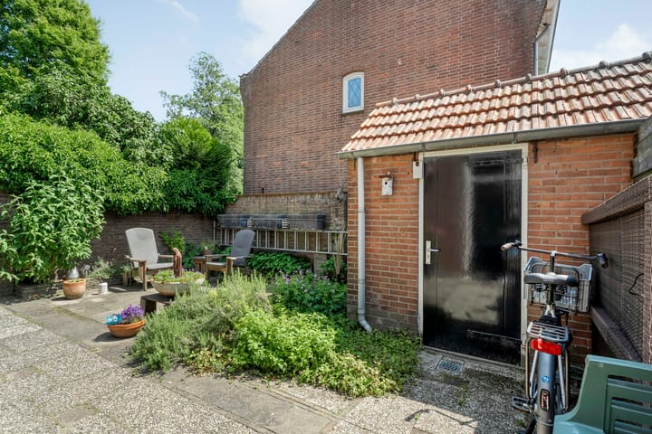 Foto 23 van Hyacinthstraat 64