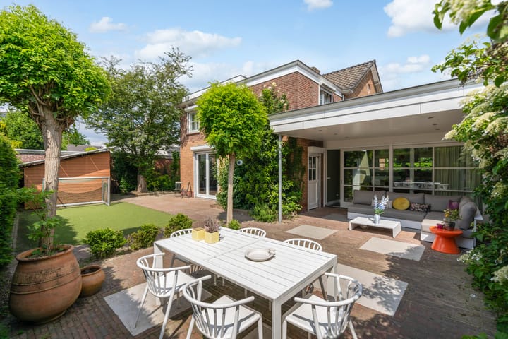 Foto 5 van Bloemartsstraat 4