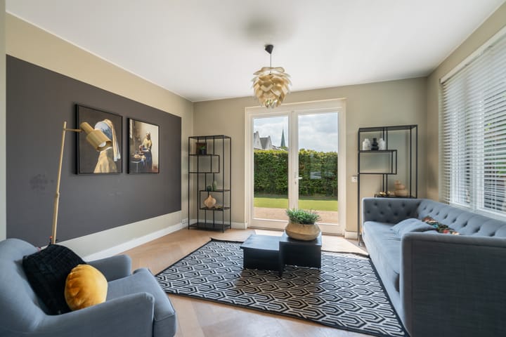 Foto 17 van Bloemartsstraat 4