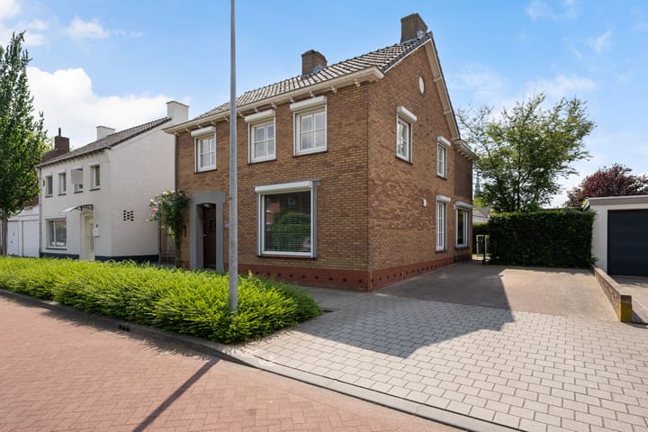 Foto 64 van Bloemartsstraat 4