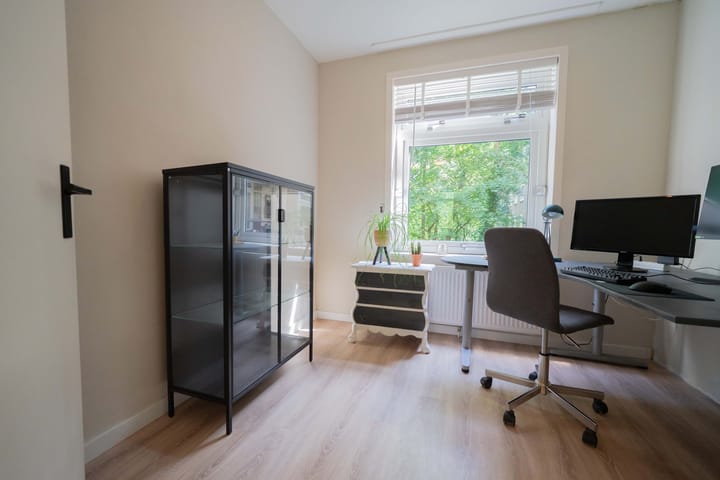 Foto 19 van van der Ploegstraat 4