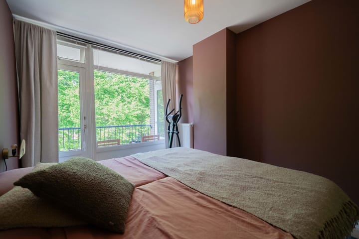 Foto 22 van van der Ploegstraat 4