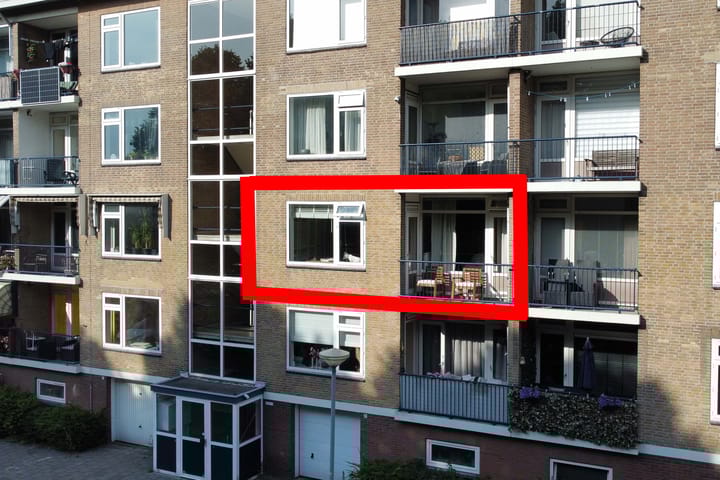 Foto 33 van van der Ploegstraat 4