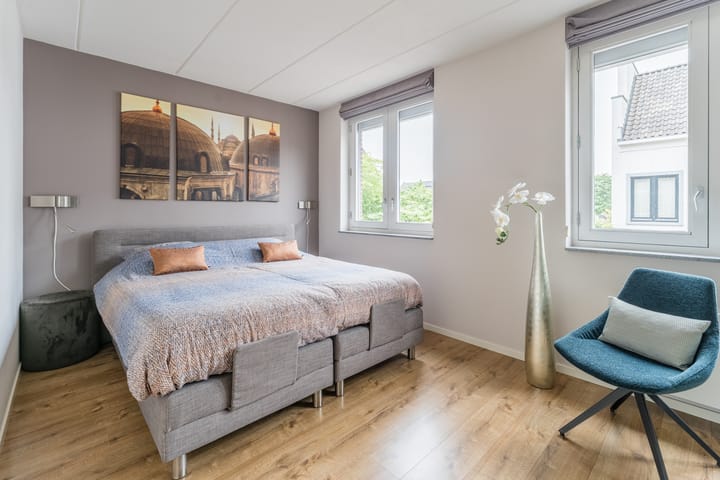 Foto 37 van Anton van Duinkerkenlaan 108