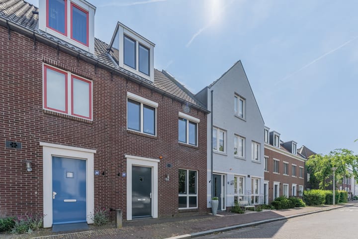 Foto 51 van Anton van Duinkerkenlaan 108