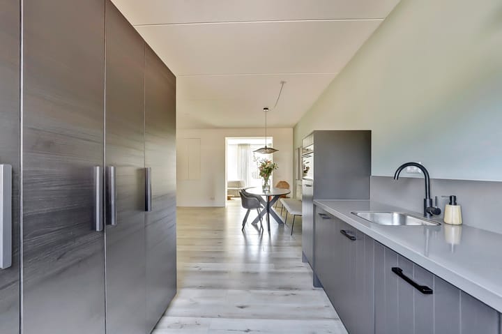 Foto 11 van Joseph Lunslaan 4-A