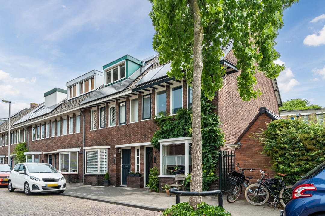 Photo 62 of Bernard de Waalstraat 3