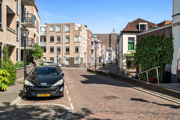 Foto 32 van Lange Koestraat 43