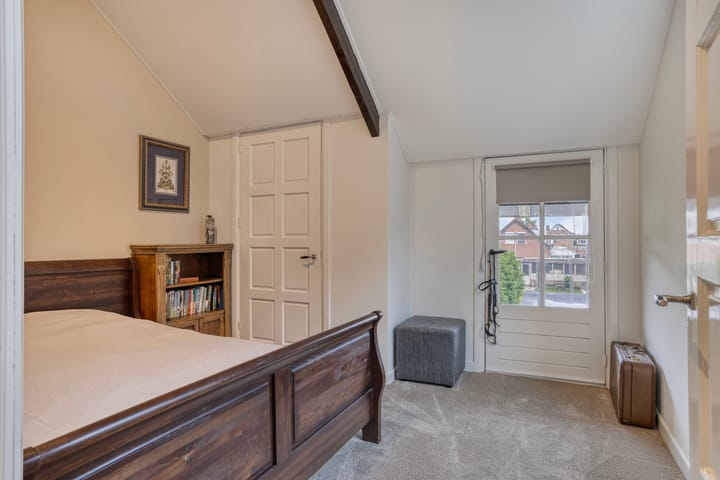 Photo 19 of Langeville 29