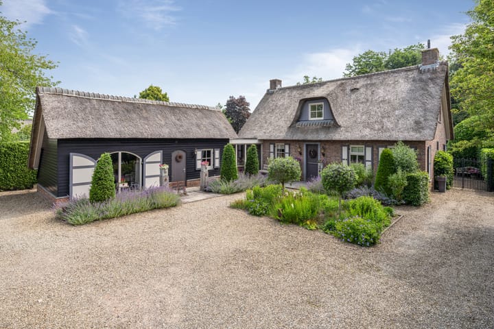 Foto 1 van Moleneindsestraat 2