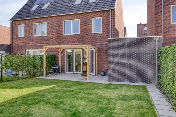 Foto 23 van Largostraat 22