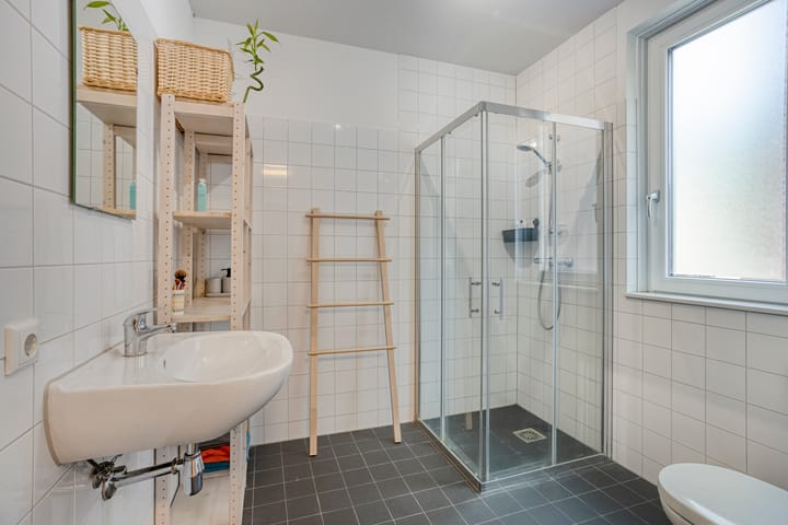 Foto 41 van Largostraat 22