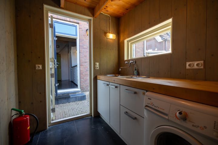 Foto 13 van Bredenhofdwarsstraat 2