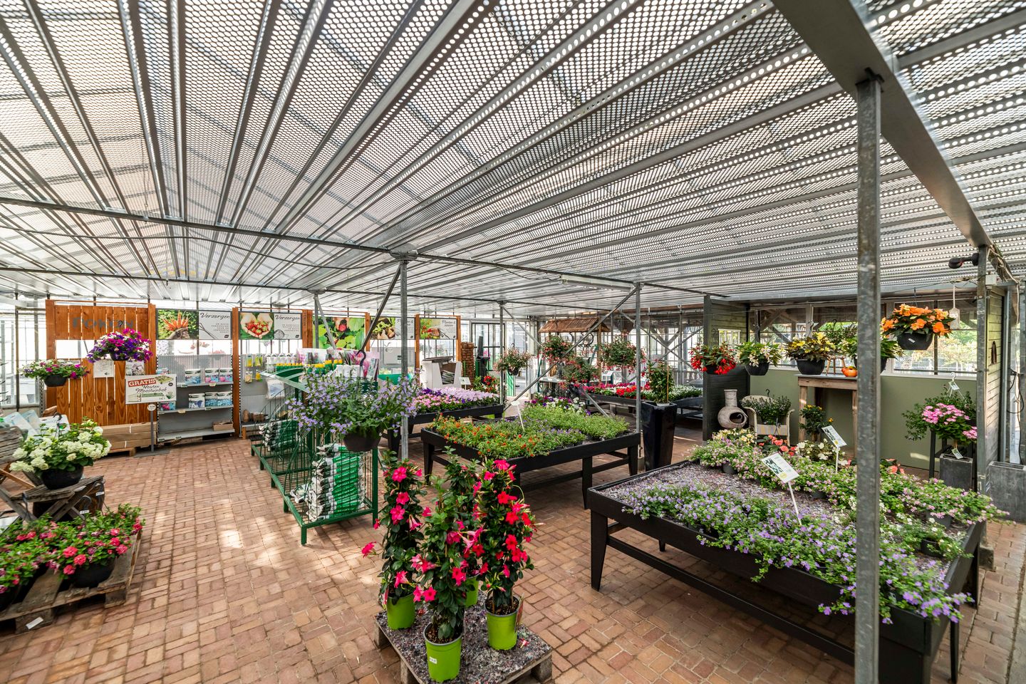 View photo 4 of Groenedijk 3