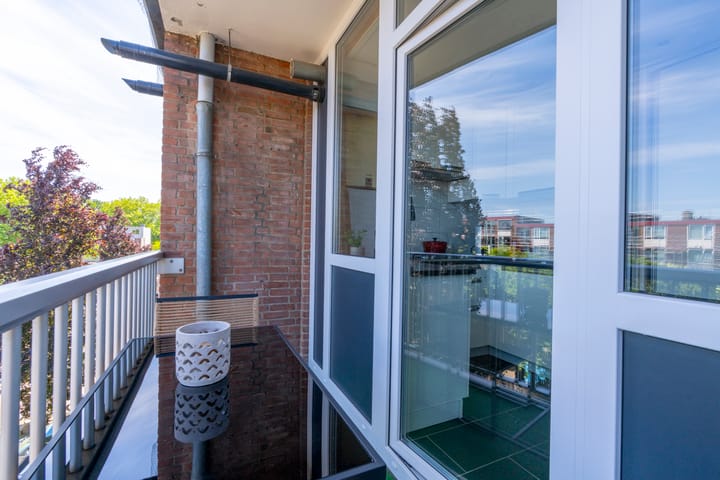 Foto 23 van Fahrenheitlaan 18-2