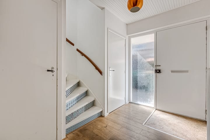 Photo 3 of Wilhelminalaan 19