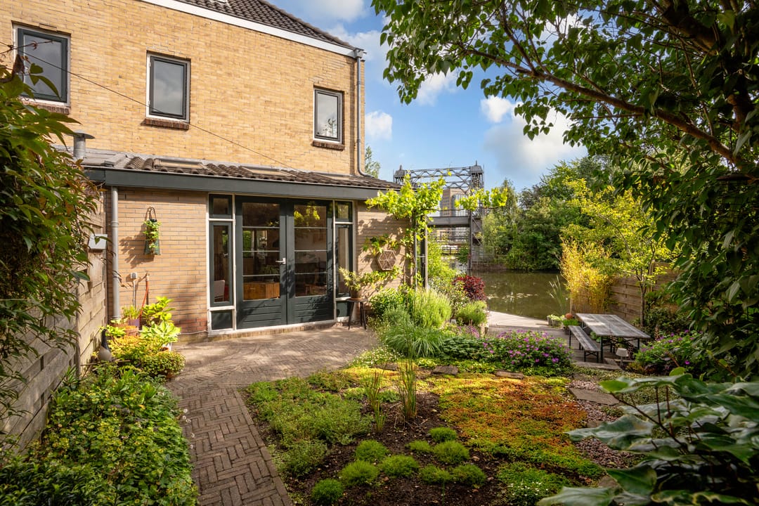 Foto 28 van Jan Luykenstraat 27