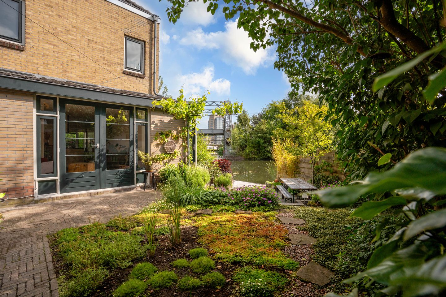 Foto 29 van Jan Luykenstraat 27