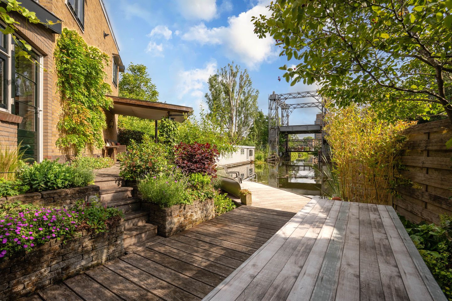 Foto 35 van Jan Luykenstraat 27