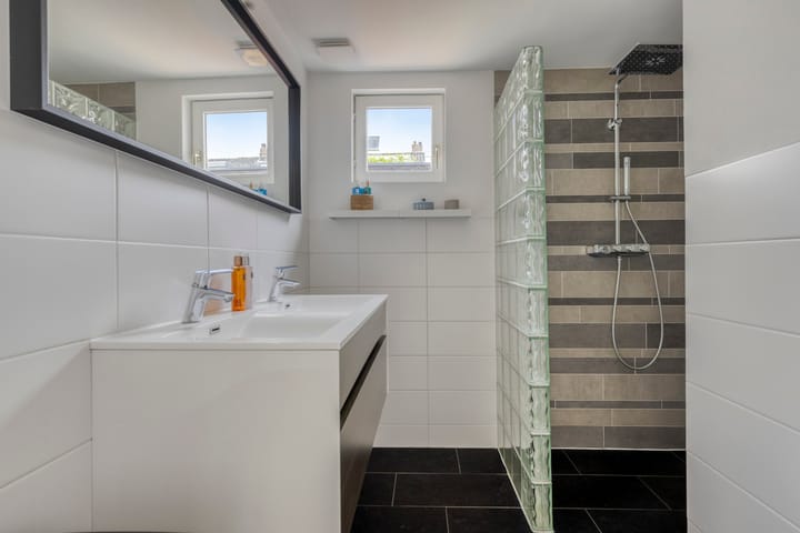 Photo 13 of Pagestraat 21