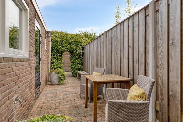 Photo 23 of Pagestraat 21