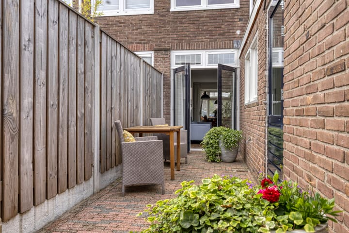 Photo 24 of Pagestraat 21