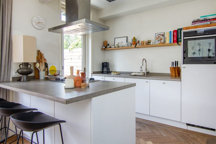 Foto 15 van Marnixstraat 54